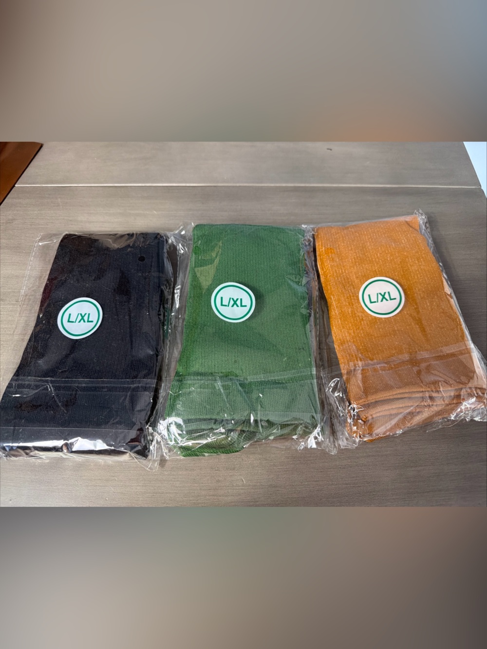 Copper Compression Socks 15-20 mmHg Men/Women 3 Pairs Black Green Gold